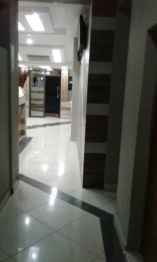 Central Lodge Hotels Йоханесбург Екстериор снимка
